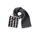 URBAN UGG® 100% Cashmere Houndstooth Ultra Soft Scarf Novelle URBAN UGG