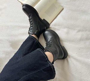 EVERAU® Women Leather Lace Up Zipper Ankle Boots Gabriela EVERAU