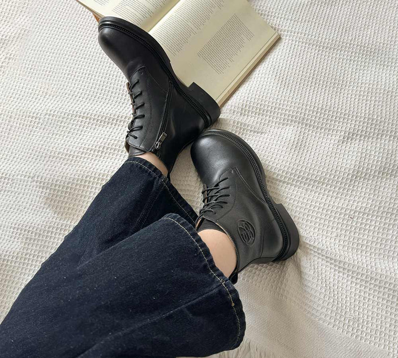 EVERAU® Women Leather Lace Up Zipper Ankle Boots Gabriela EVERAU